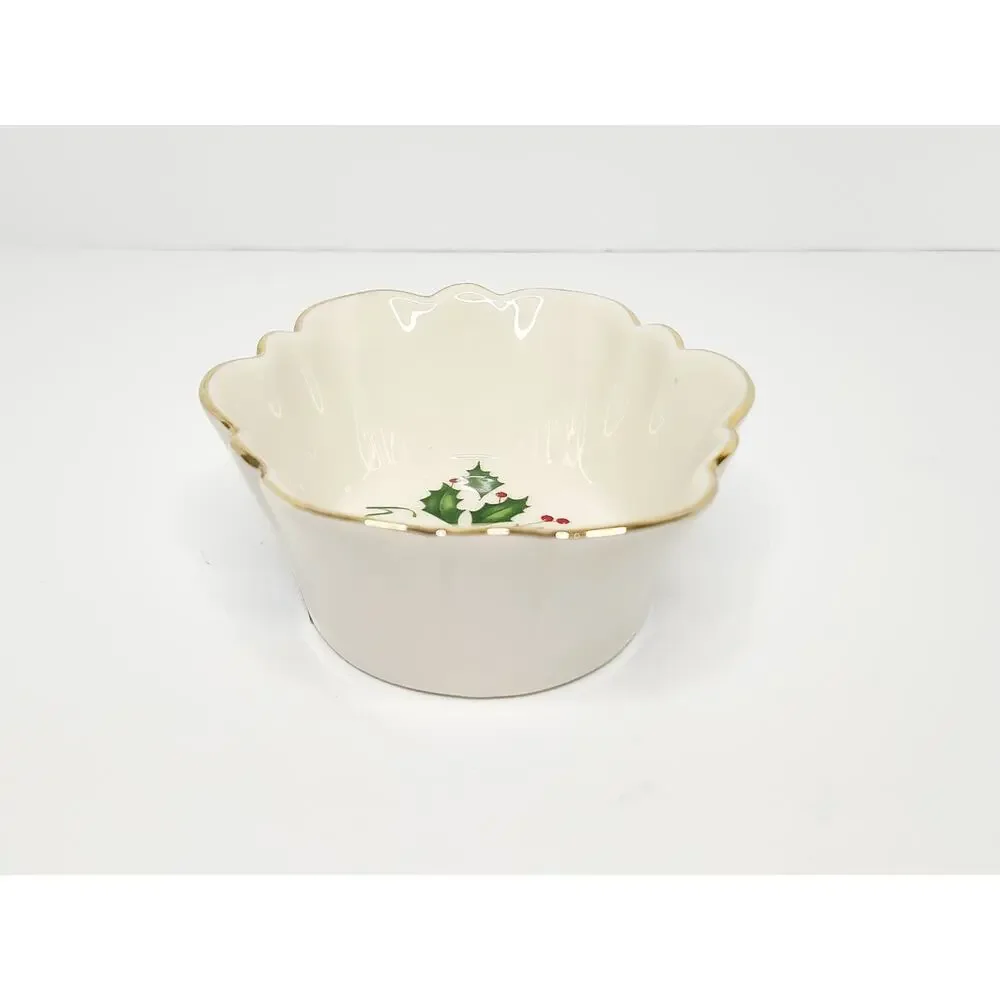 Lenox Holiday Merry Bowl Oval Fluted Dish Holly Christmas Candy Nut Dish